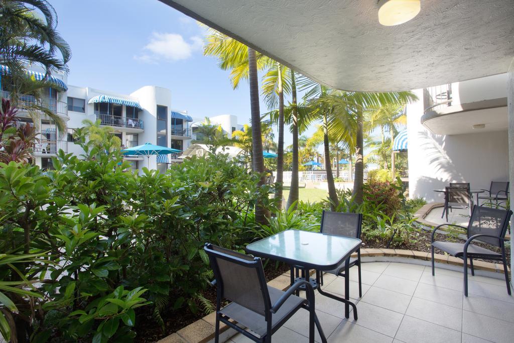 Headland Tropicana Resort Alexandra Headland Exterior foto